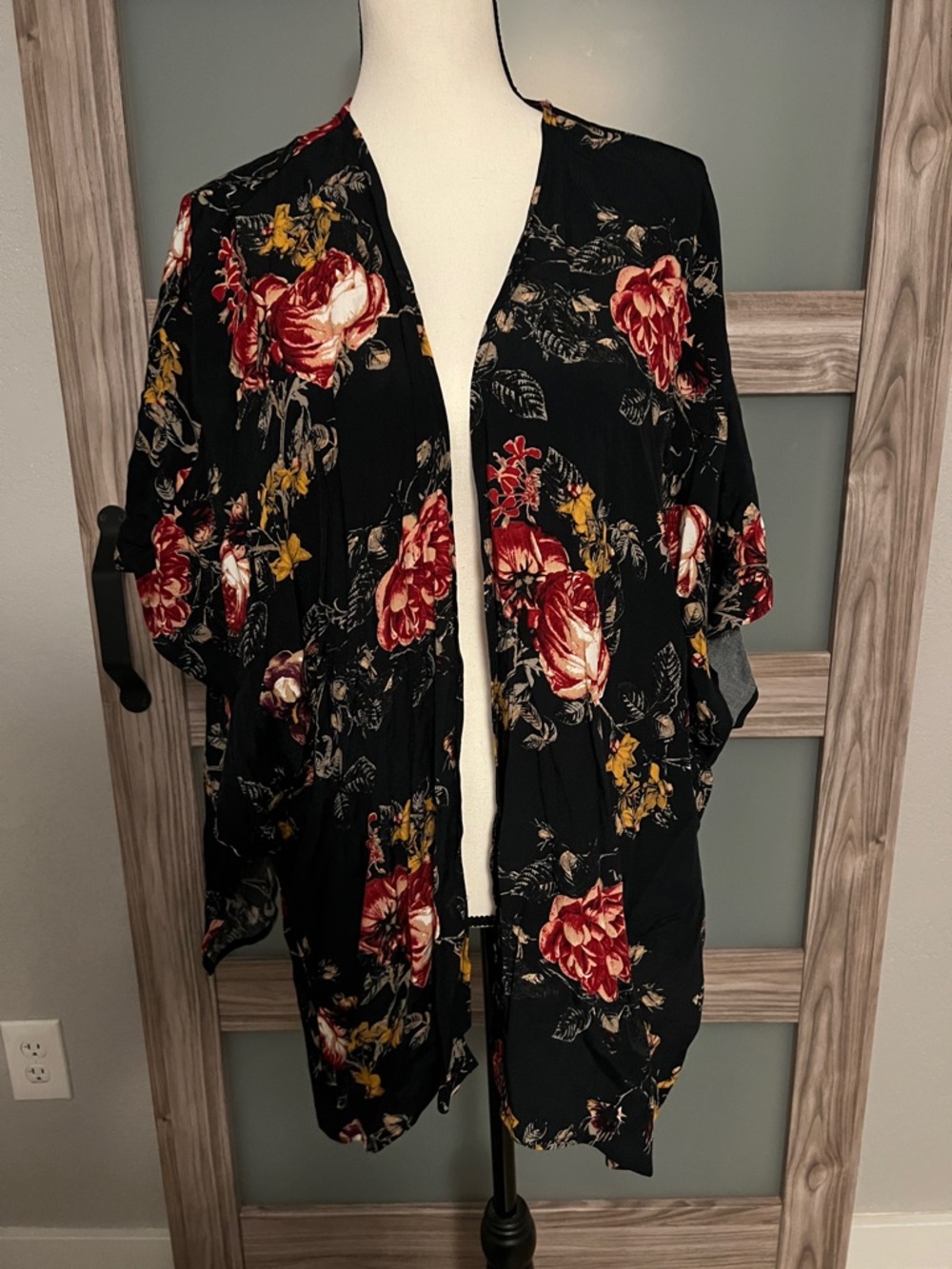 Staccato Black Floral Kimono Cardigan